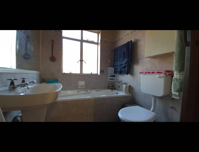 3 BEDROOM HOUSE FOR SALE IN ELSBURG